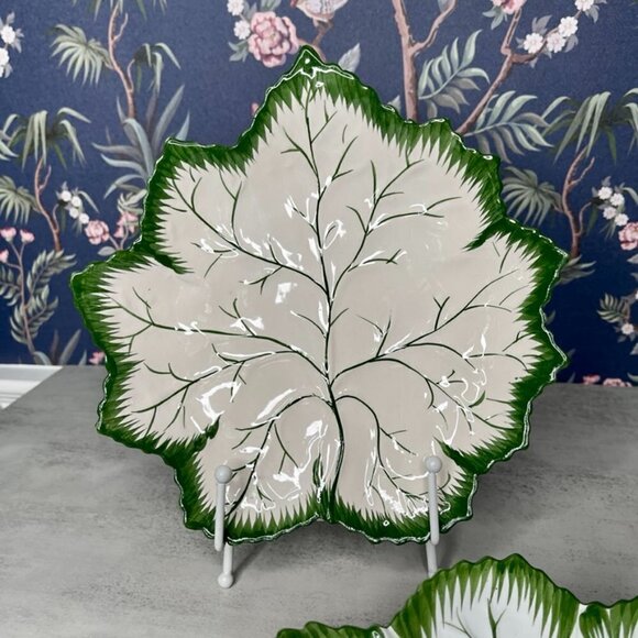 Olfaire Majolica Portugal White & Green Maple Leaf Plates Set of 5 - Picture 9 of 14